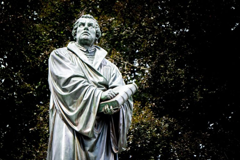Historia Anglicana 4: La conexión germánica: La sombra de Lutero en la Reforma Inglesa